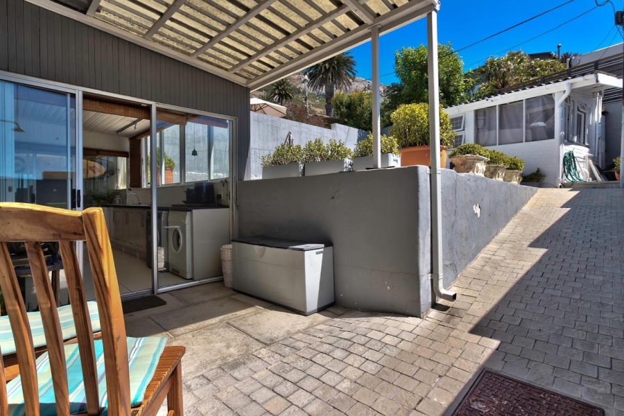 3 Bedroom Property for Sale in Fresnaye Western Cape